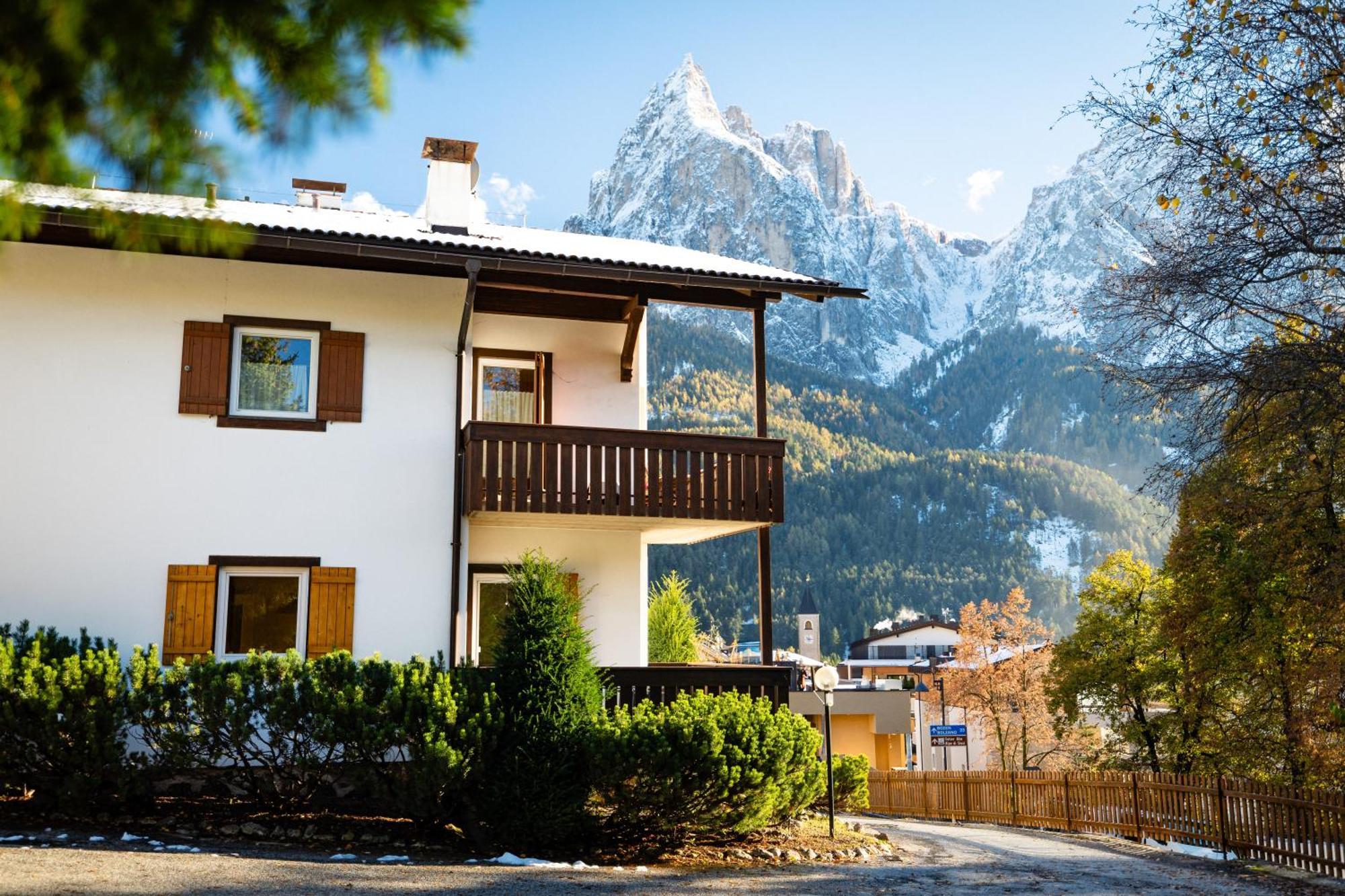 Apartment Bellevue Seis Сиуси Екстериор снимка